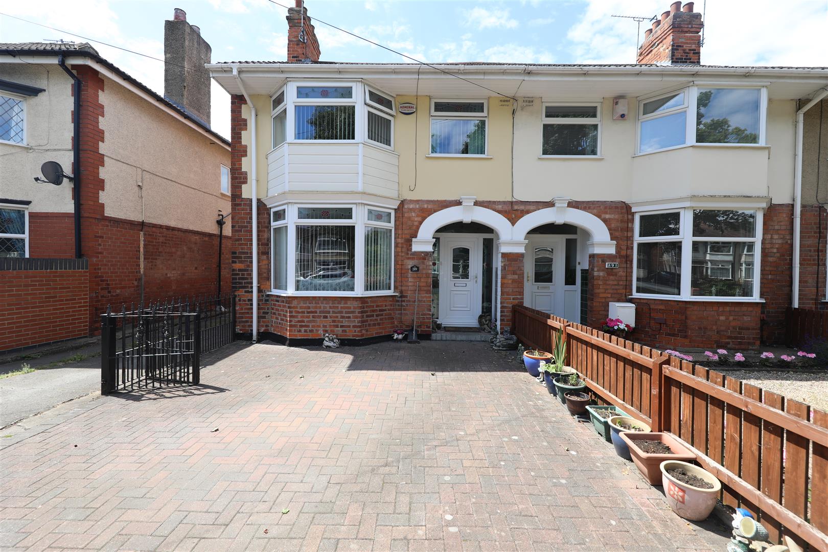 Property & Houses for Sale & Let in Hull Symonds & Greenham